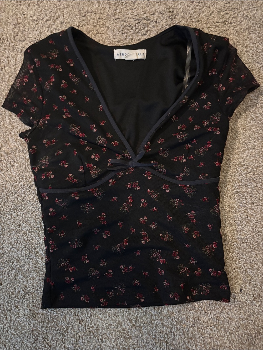 Aeropostale Black Floral V-Neck Crop Top with Red Accents